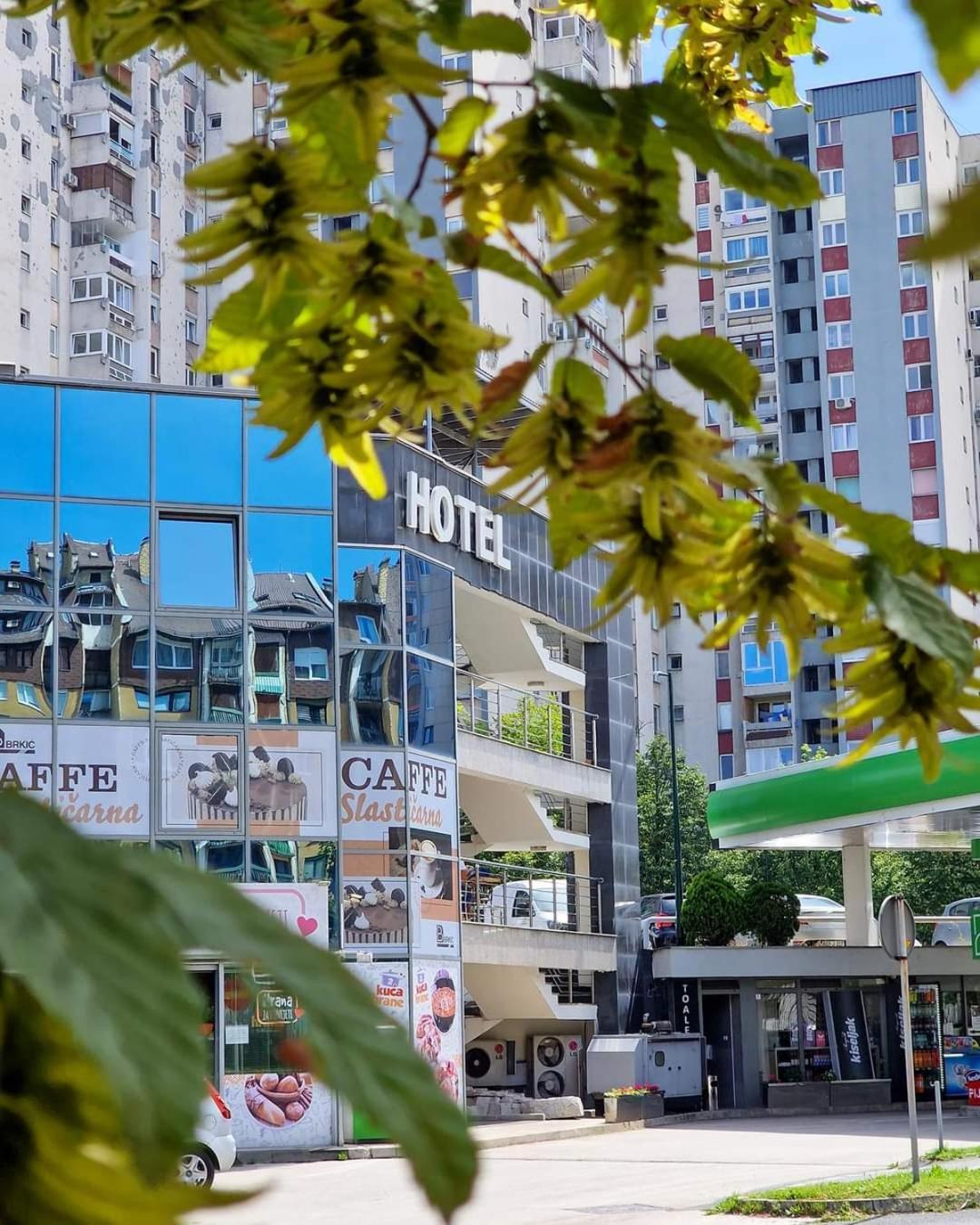 Hotel Brkic Sarajevo Airport - Free Parking Exterior photo